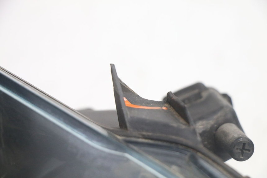 photo de FARO DELANTERO PIAGGIO MP3 125 (2006 - 2014) - Zoom estado de uso