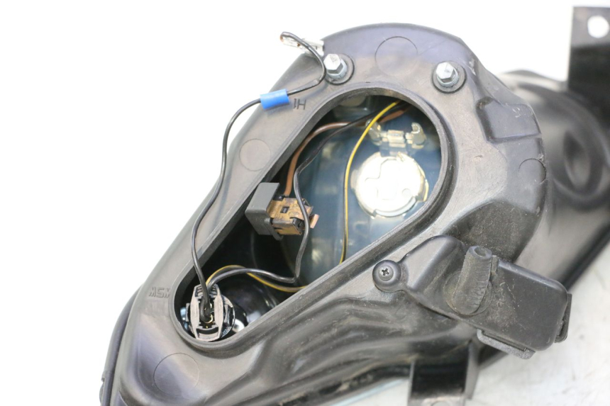 photo de FARO DELANTERO PIAGGIO MP3 125 (2006 - 2014) - Características distintivas