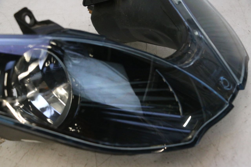 photo de FARO DELANTERO PIAGGIO MP3 125 (2006 - 2014) - Perfil de la pieza de repuesto