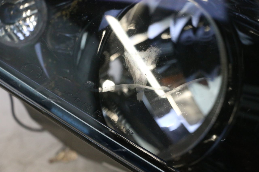 photo de FARO DELANTERO PIAGGIO MP3 125 (2006 - 2014) - Zoom estado de uso