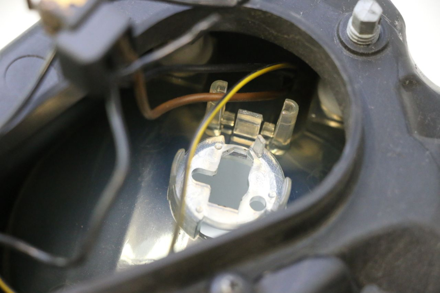 photo de FARO DELANTERO PIAGGIO MP3 125 (2006 - 2014) - Vista general del producto