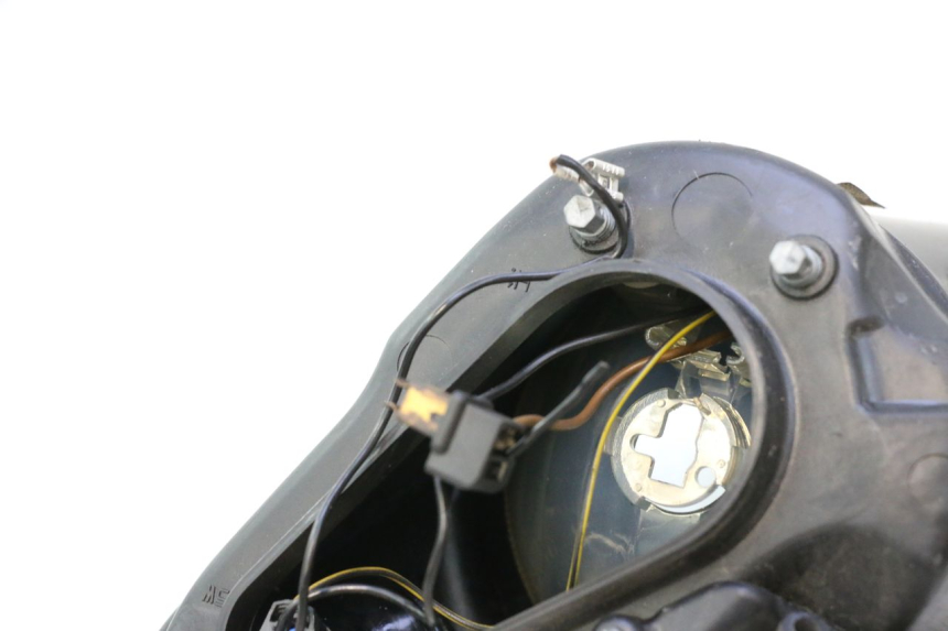 photo de FARO DELANTERO PIAGGIO MP3 125 (2006 - 2014) - Detalles de los puntos de fijación