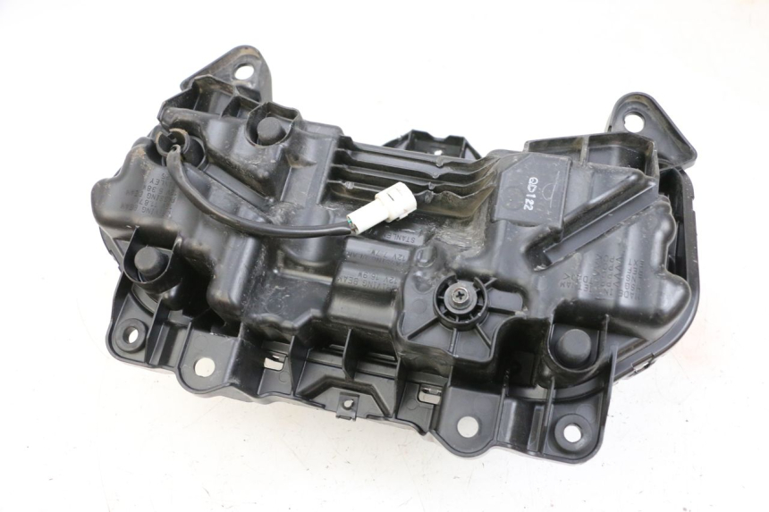 photo de FARO DELANTERO YAMAHA NEO'S CORE 1 (2022 - 2026) - Detalle de la pieza