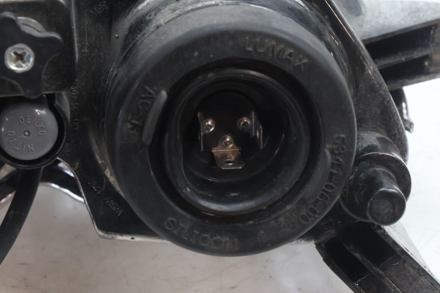 photo de FARO DELANTERO PIAGGIO NEW TYPHOON 50 (2018 - 2021) - Otra vista del artículo