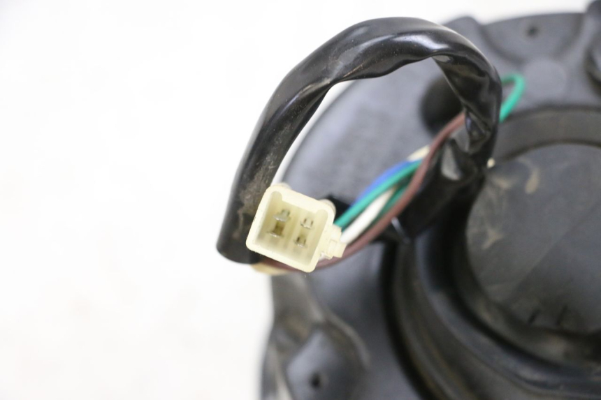 photo de FARO DELANTERO JM MOTORS OLDIES GT 4T 50 (2018 - 2025) - Otra perspectiva