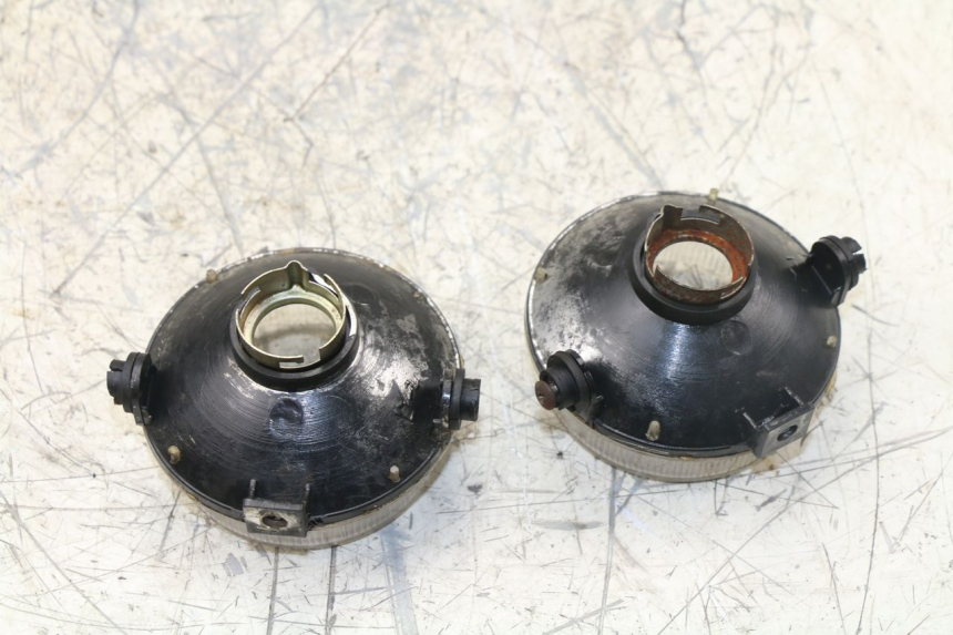 photo de FARO DELANTERO PANTHERA PANTHERA 110 (2010 - 2017) - Detalles de los puntos de fijación