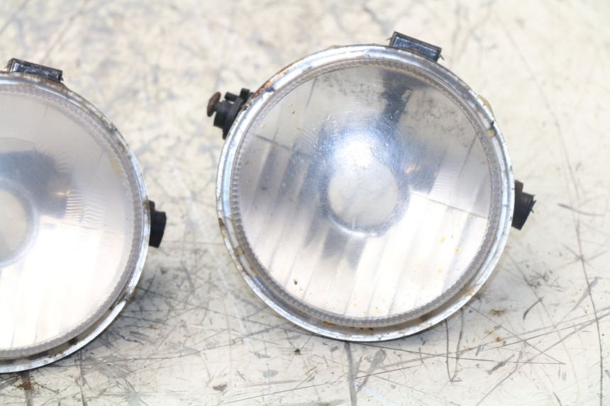 photo de FARO DELANTERO PANTHERA PANTHERA 110 (2010 - 2017) - Estado de la superficie y material