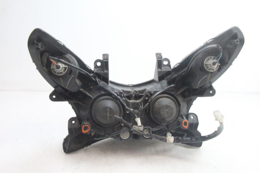 photo de FARO DELANTERO HONDA PCX (JF28) 125 (2009 - 2011) - Primer plano técnico