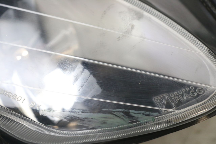 photo de FARO DELANTERO PIAGGIO NRG POWER PUREJET 50 (2018 - 2021) - Otra perspectiva