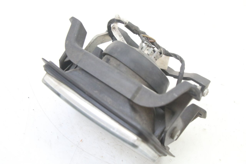 photo de FARO DELANTERO PIAGGIO VESPA S 2T 50 (2007 - 2014) - Zoom estado de uso