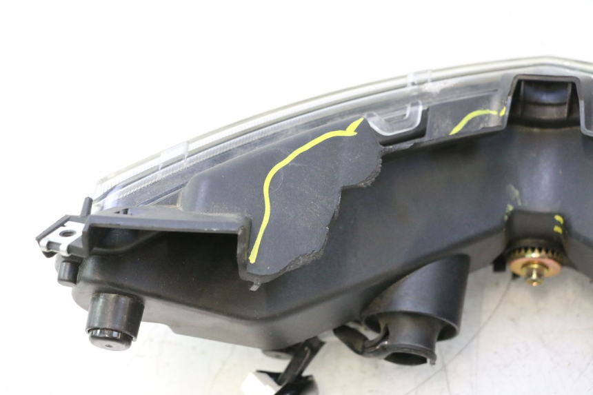 photo de FARO DELANTERO JM MOTORS R-MAX TECH 50 (2024 - 2026) - Inspección visual detallada