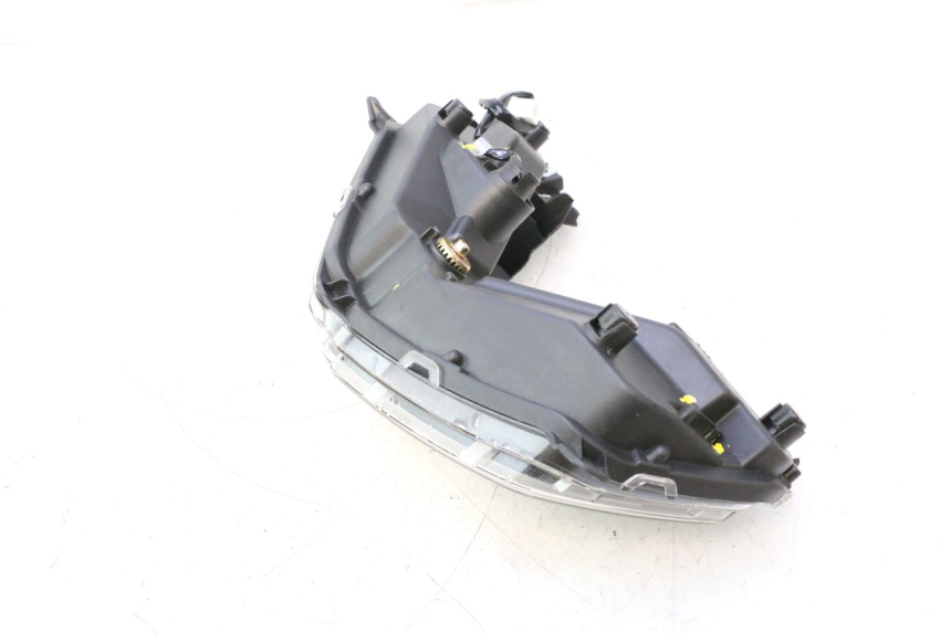 photo de FARO DELANTERO JM MOTORS R-MAX TECH 50 (2024 - 2026) - Marcados y referencias originales