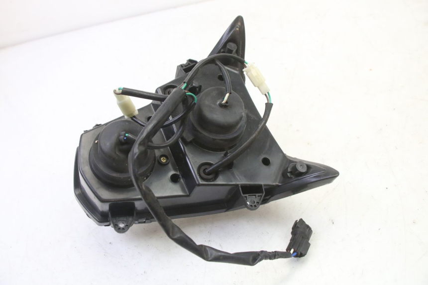 photo de FARO DELANTERO MAG POWER R-STREET 50 (2016 - 2025) - Estado de la superficie y material