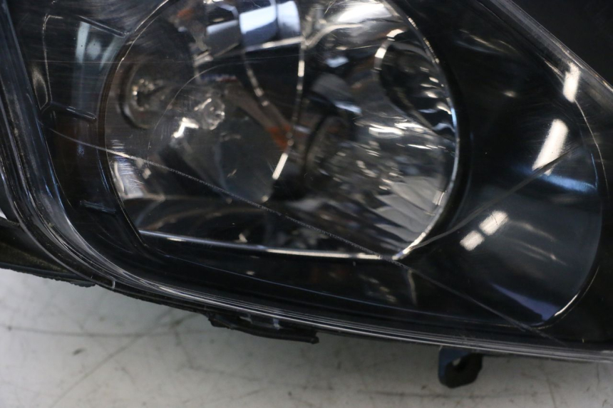photo de FARO DELANTERO ORCAL RAPTOR 50 (2015 - 2021) - Zoom estado de uso