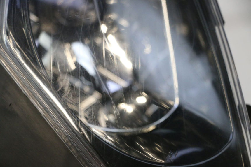photo de FARO DELANTERO ORCAL RAPTOR 50 (2015 - 2021) - Detalles de los puntos de fijación