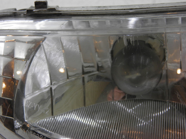 photo de FARO DELANTERO ROADSIGN WALLABY 50 (2009 - 2014) - Zoom estado de uso