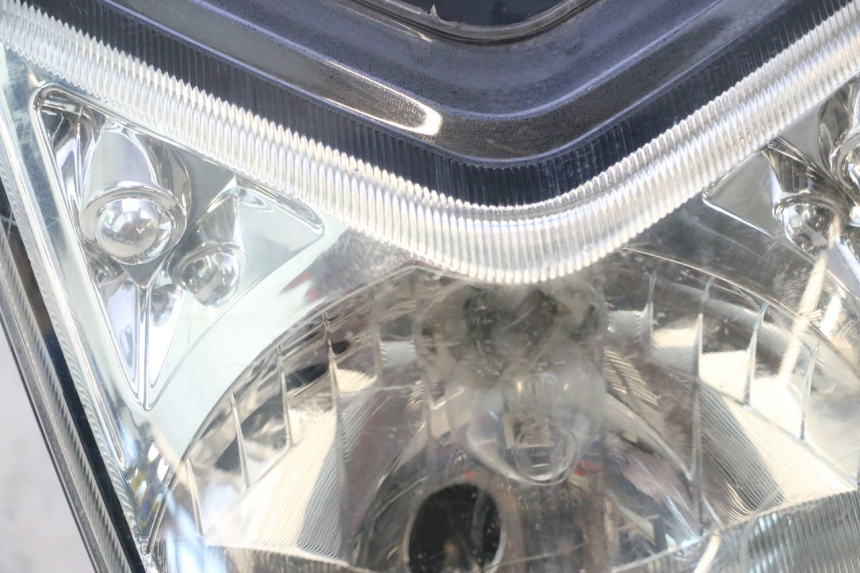 photo de FARO DELANTERO TNT MOTOR ROMA 10' 2T 50 (2011 - 2018) - Primer plano de alta resolución