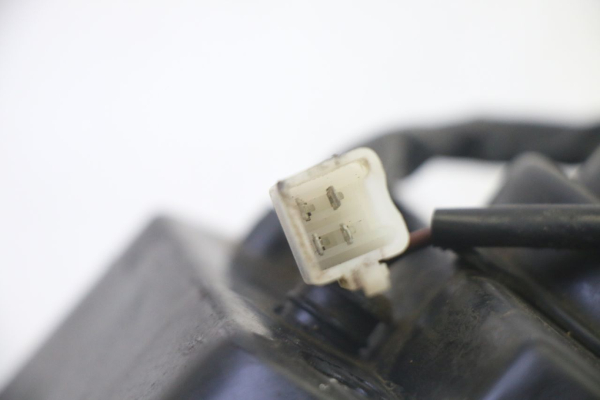 photo de FARO DELANTERO TNT MOTOR ROMA 10' 4T 50 (2019 - 2022) - Otra vista del artículo