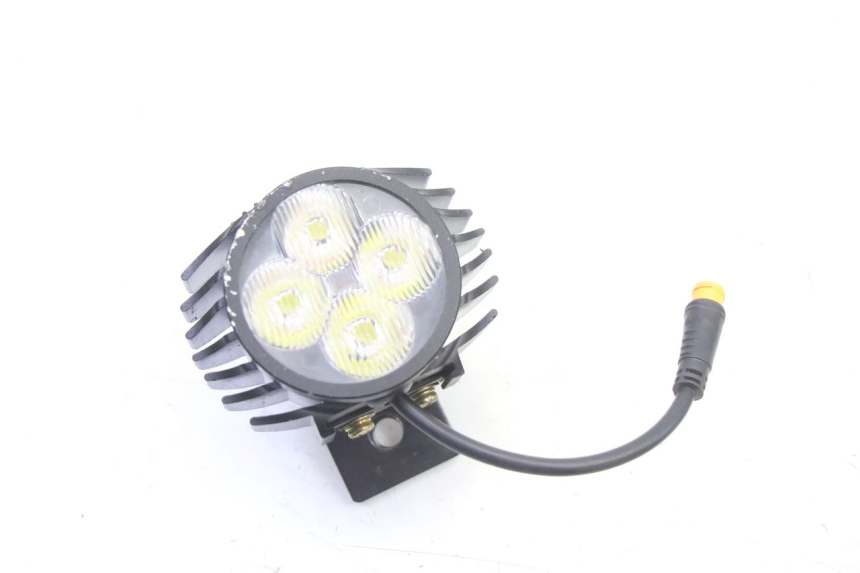 photo de FARO DELANTERO HERO S10 1 - Vista principal