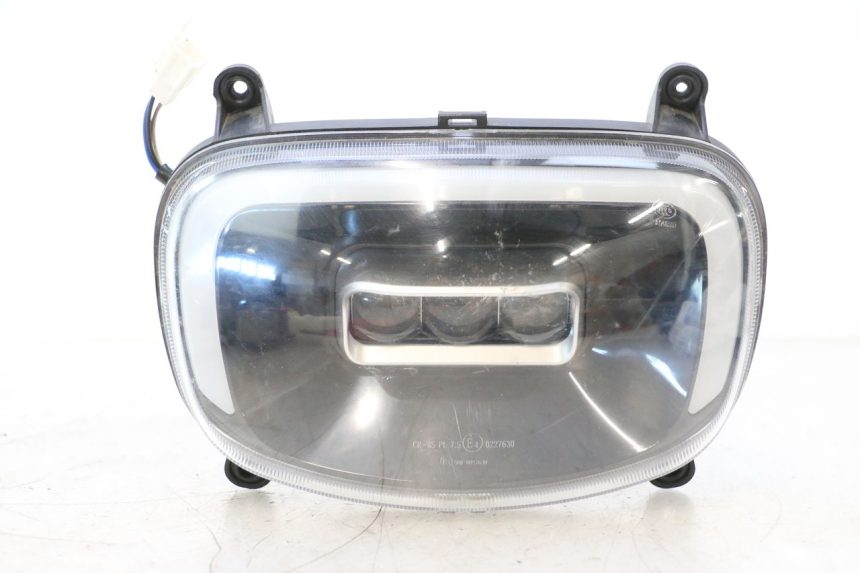 photo de FARO DELANTERO BAIKU SAKURA 1 (2021 - 2025) - Vista principal