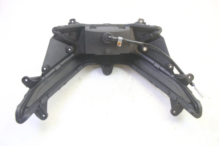 photo de FARO DELANTERO JM MOTORS SANTANA EVO 50 (2024 - 2026) - Características distintivas