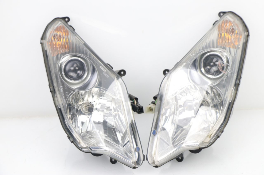 photo de FARO DELANTERO PEUGEOT SATELIS COMPRESSOR K15 125 (2006 - 2009) - Vista principal