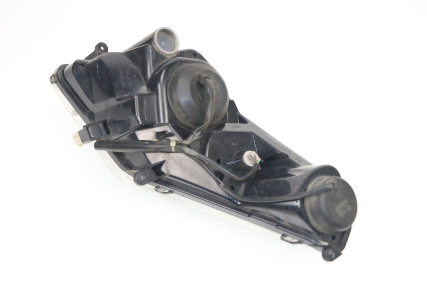 photo de FARO DELANTERO PEUGEOT SATELIS COMPRESSOR K15 125 (2006 - 2009) - Zoom sobre los componentes