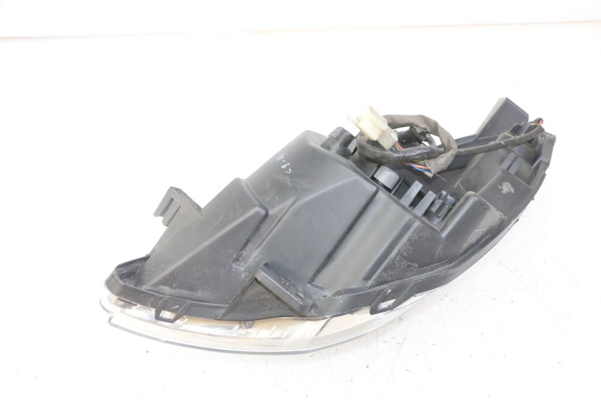 photo de FARO DELANTERO PEUGEOT SATELIS 125 (2013 - 2018) - Zoom estado de uso