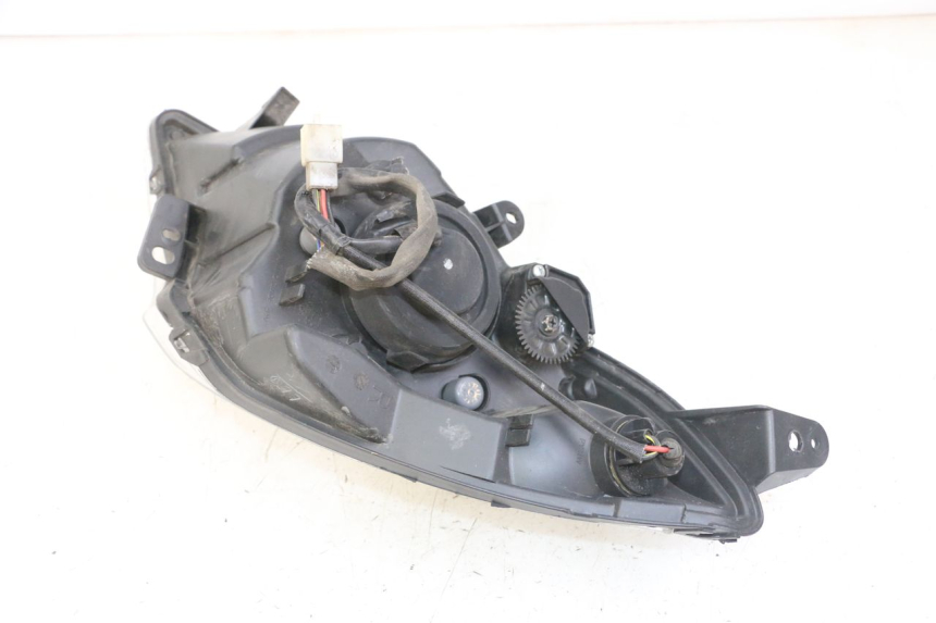 photo de FARO DELANTERO PEUGEOT SATELIS 125 (2013 - 2018) - Detalles de los puntos de fijación