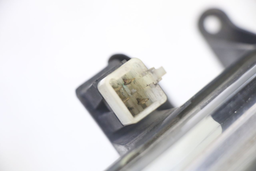 photo de FARO DELANTERO PEUGEOT SATELIS 125 (2006 - 2009) - Otra vista del artículo