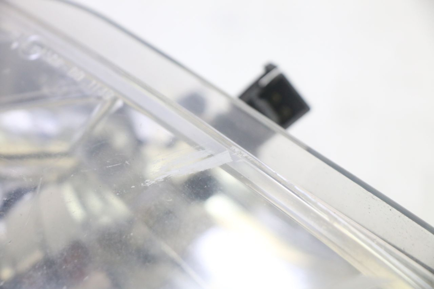 photo de FARO DELANTERO PEUGEOT SATELIS 125 (2006 - 2009) - Otra perspectiva