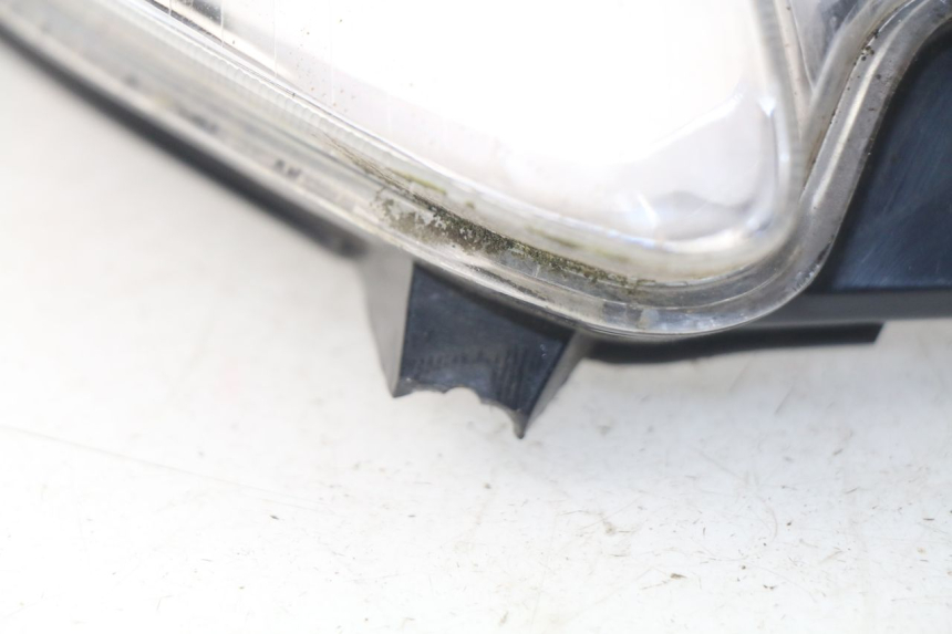 photo de FARO DELANTERO MBK SKYLINER 125 (2004 - 2007) - Zoom sobre los componentes