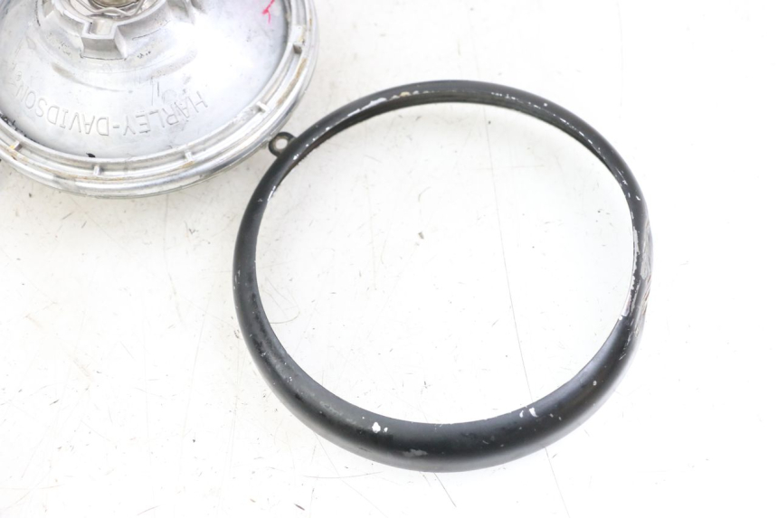 photo de Faro delantero HARLEY DAVIDSON SPORTSTER XL CUSTOM 1200 (2003 - 2004) - Estado de la superficie y material