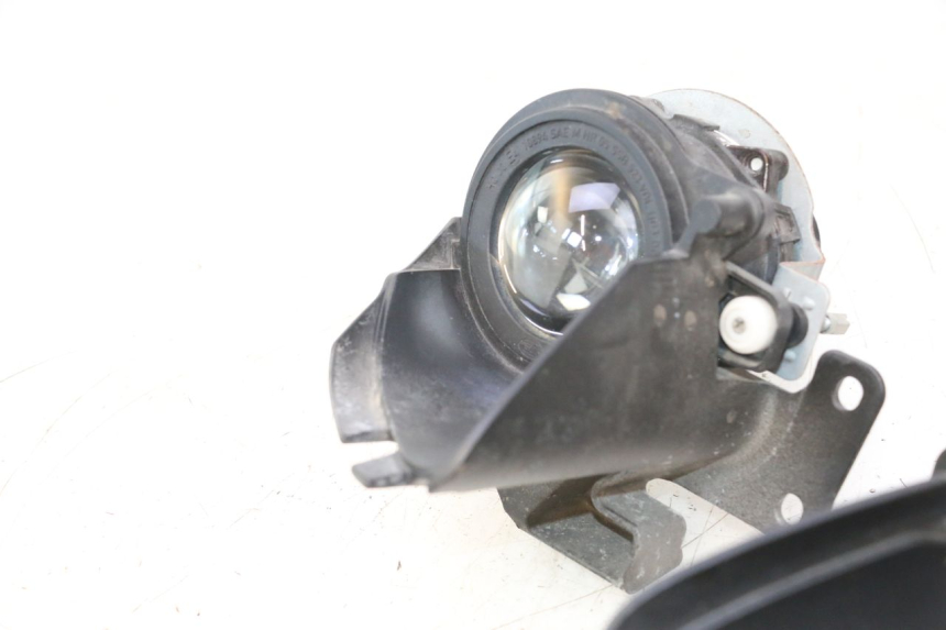 photo de FARO DELANTERO CAN-AM SPYDER RS 1000 (2008 - 2012) - Inspección visual detallada