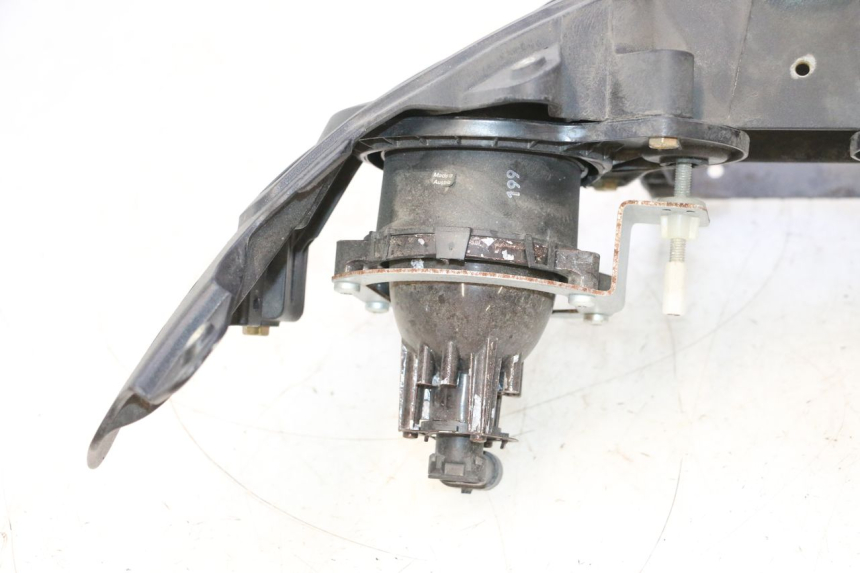 photo de FARO DELANTERO CAN-AM SPYDER RS 1000 (2008 - 2012) - Zoom calidad de ocasión