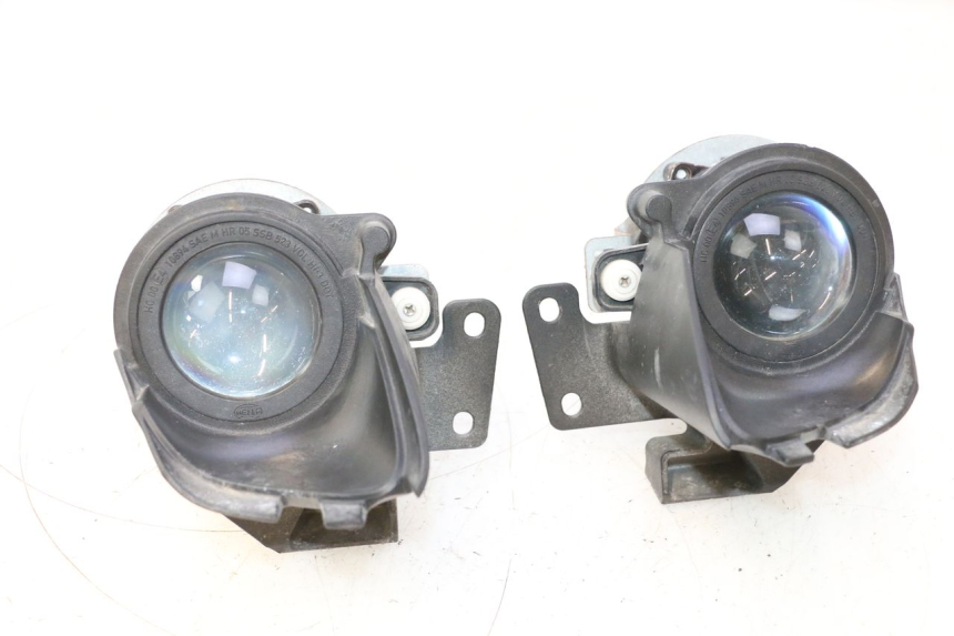 photo de FARO DELANTERO CAN-AM SPYDER RS 1000 (2008 - 2012) - Otra perspectiva