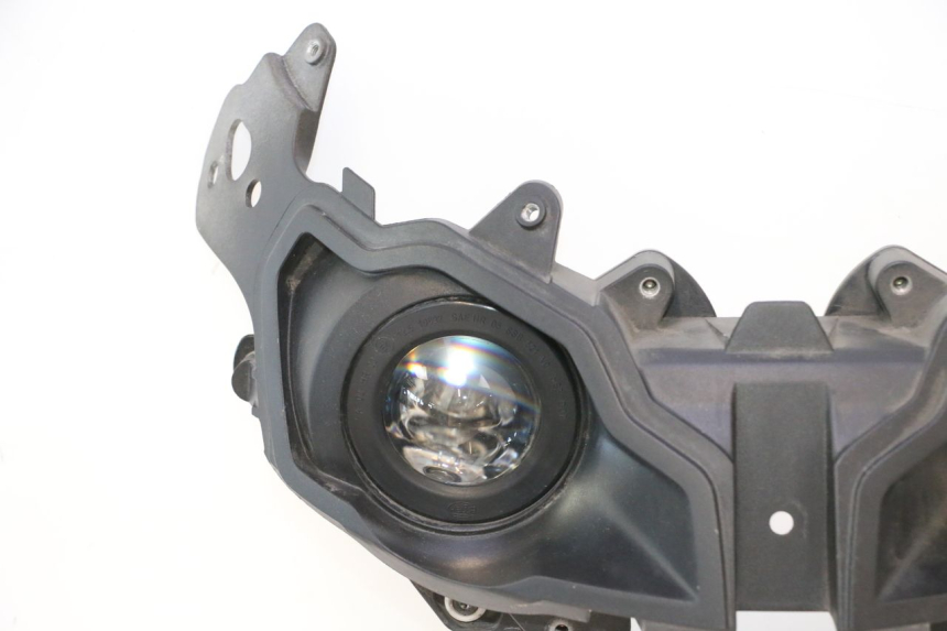 photo de FARO DELANTERO CAN-AM SPYDER RS 1000 (2008 - 2012) - Marcados y referencias originales