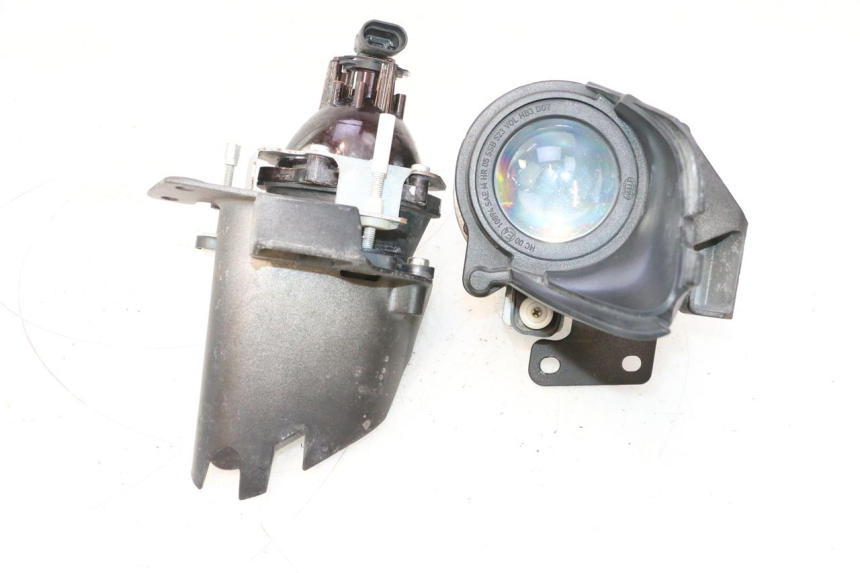 photo de FARO DELANTERO CAN-AM SPYDER RS 1000 (2008 - 2012) - Otra perspectiva