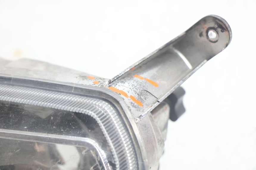 photo de FARO DELANTERO APRILIA SR 2T 50 (2012 - 2017) - Zoom estado de uso