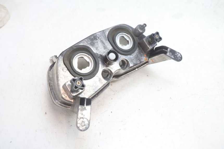photo de FARO DELANTERO APRILIA SR 2T 50 (2012 - 2017) - Estado de la superficie y material