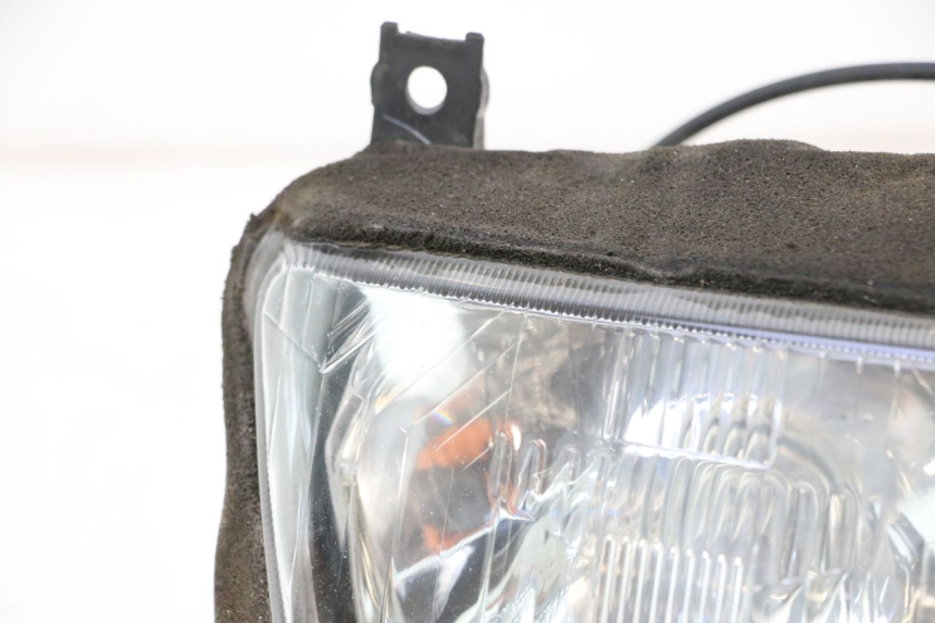photo de FARO DELANTERO HONDA ST PAN EUROPEAN 1100 (1990 - 2002) - Primer plano técnico