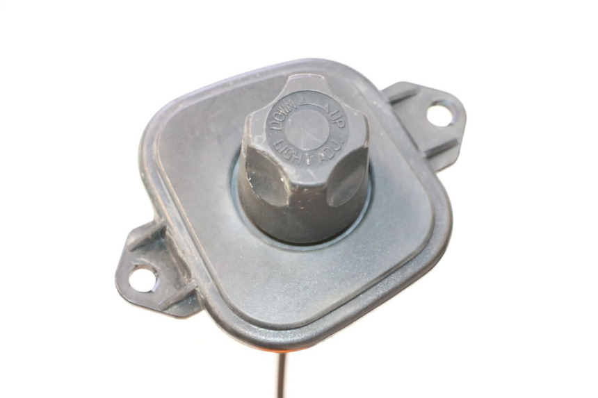 photo de FARO DELANTERO HONDA ST PAN EUROPEAN 1100 (1990 - 2002) - Detalles de los puntos de fijación