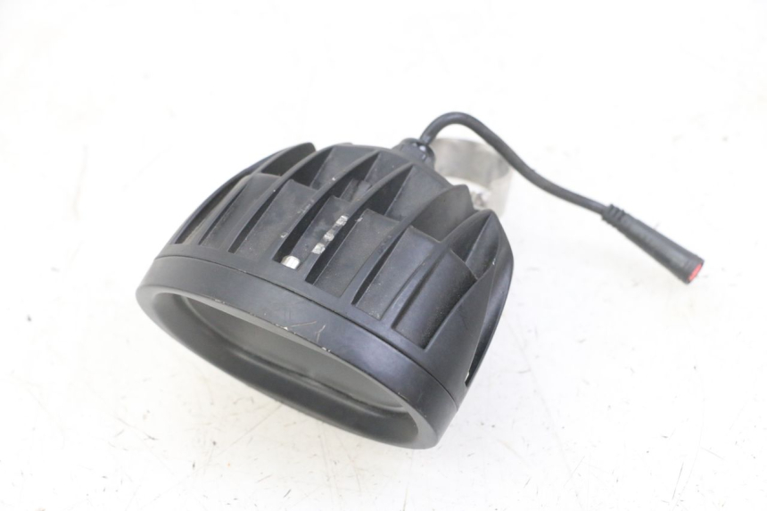 photo de FARO DELANTERO NAMI STELLAR 1 - Zoom estado de uso