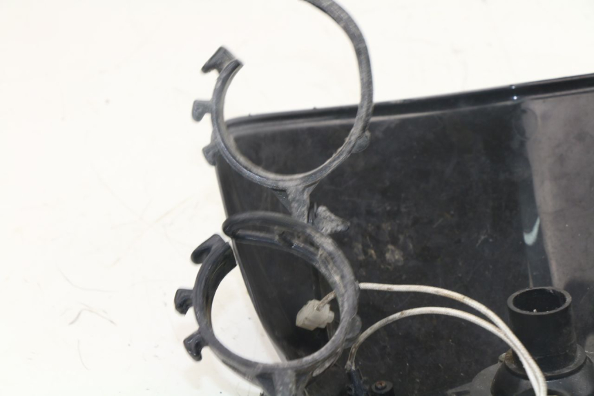 photo de FARO DELANTERO RAZZO STR 50 (2009 - 2018) - Detalles de los puntos de fijación