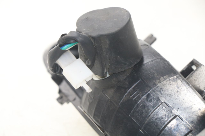 photo de FARO DELANTERO FYM STRADA 50 (2007 - 2014) - Zoom estado de uso