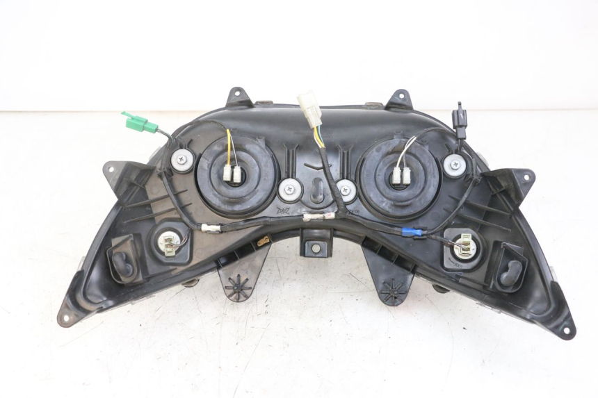 photo de FARO DELANTERO SUZUKI BURGMAN 125 (2018 - 2021) - Estado de la superficie y material