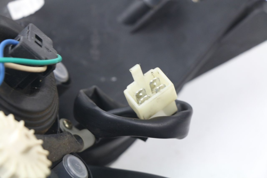 photo de FARO DELANTERO SYM SYMPHONY 50 (2009 - 2015) - Otra perspectiva