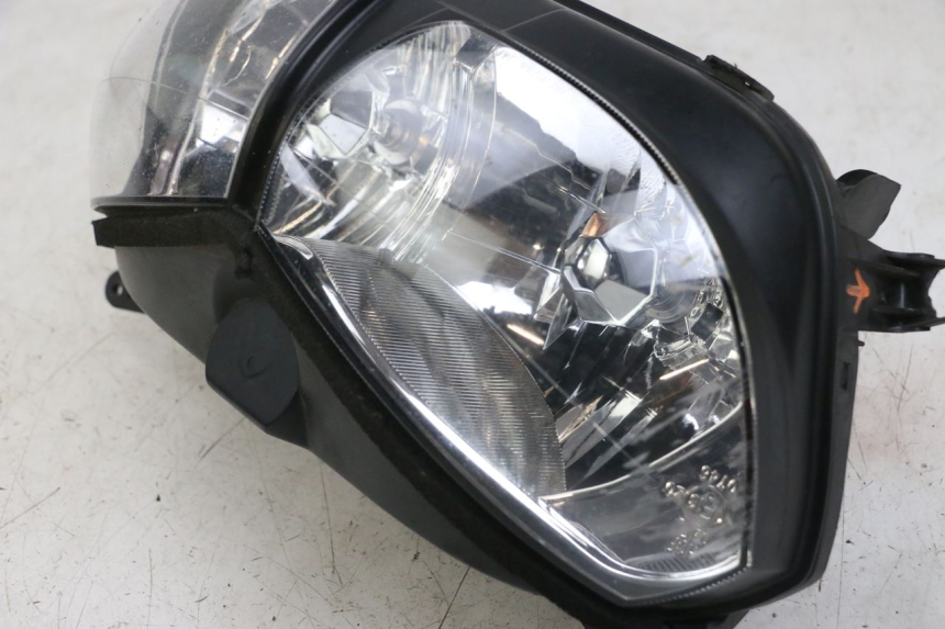 photo de FARO DELANTERO YAMAHA TDM ABS 900 (2002 - 2014) - Zoom estado de uso