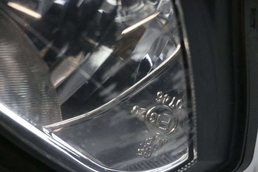 photo de FARO DELANTERO YAMAHA TDM ABS 900 (2002 - 2014) - Otra perspectiva