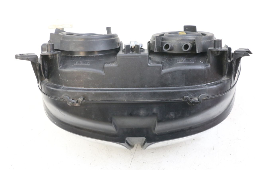 photo de FARO DELANTERO YAMAHA TDM ABS 900 (2002 - 2014) - Detalles de los puntos de fijación